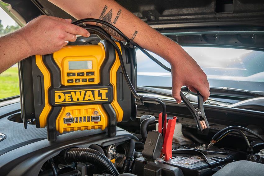 how-do-you-charge-a-dewalt-jump-starter-everstart-jump-starter