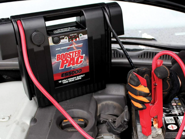 How to use and charge a cat jump starter with or without a compressor